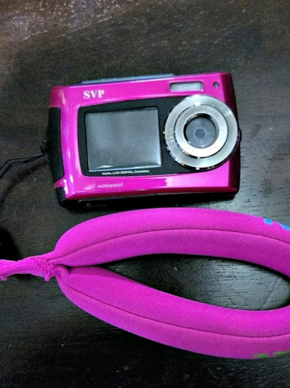 SVP Aqua-5800 Dual-LCD Waterproof Digital Camera Pink Digital Camera
